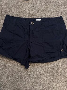 GAP Dark Navy Cargo Shorts with Grommet Details